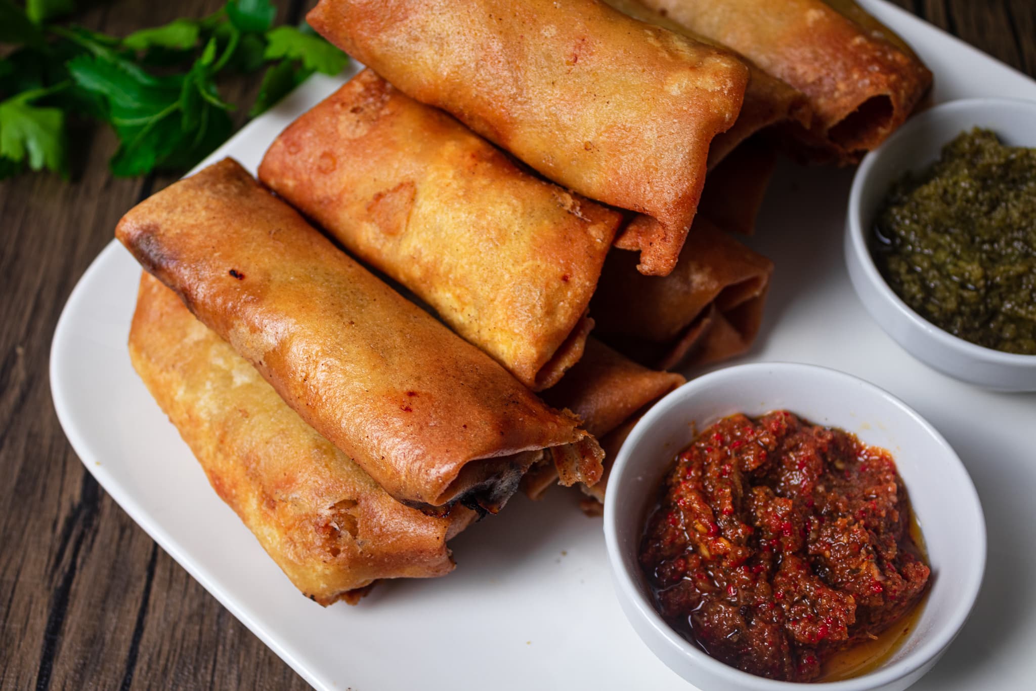 Authentic crispy Ghanaian Spring Rolls | Recette Nems